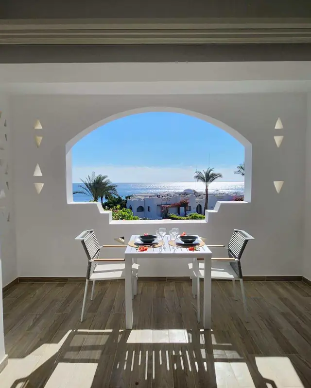 Arched terrace overlooking the Red Sea, at Le Stanze di Sharm